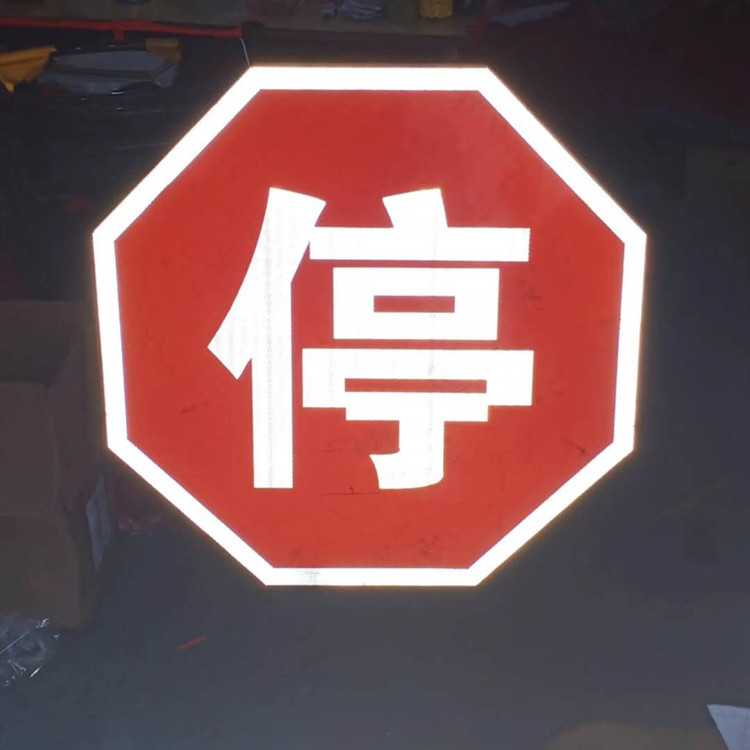 ͣб ְ˽Ǳ־